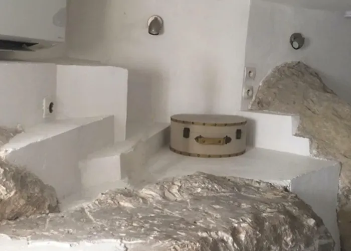 Le Rocher * אנטיב