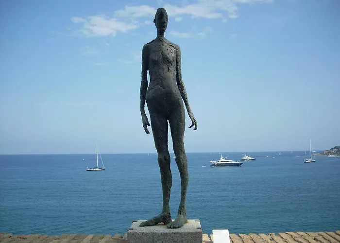 Le Rocher אנטיב